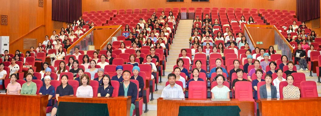 护理部举办2025年新入职护士岗前培训